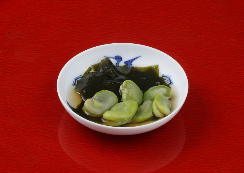 そら豆のわかめ煮（5月）